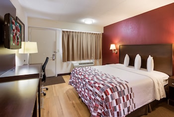 Superior Room, 1 King Bed, Accessible (Roll-In Shower, Smoke Free)