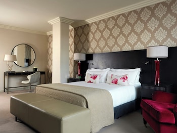Deluxe Room, 1 King Bed