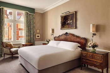 Connaught Suite