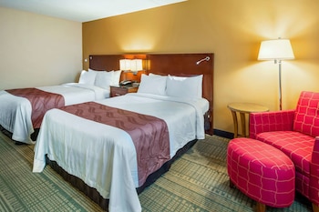 Standard Room, 2 Queen Beds, Non Smoking