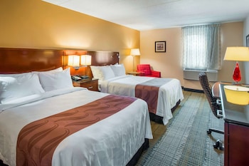 Standard Room, 2 Queen Beds, Non Smoking