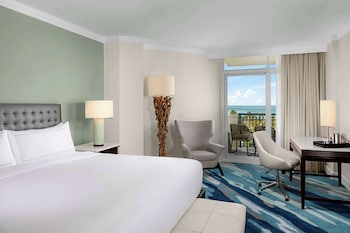Room, 1 King Bed, Ocean View (Aruba Tower)