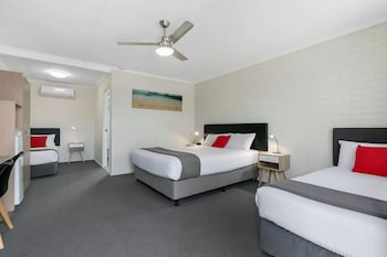 Standard Room, Multiple Beds, Non Smoking (Upgrade)