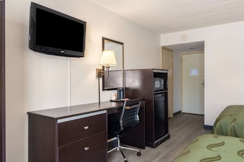 Standard Room, 2 Queen Beds, Non Smoking