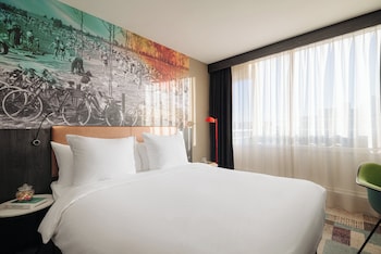 Comfort Room, 1 Double Bed, Balcony
