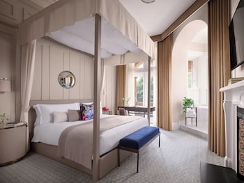 Suite, 1 King Bed (The Bloomsbury)