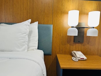 Room, 2 Queen Beds, Non Smoking
