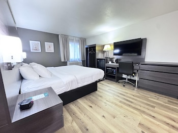 King Bed, Suite, 1- Sofa