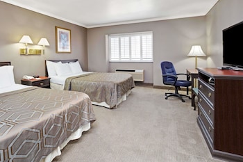 Standard Room, Multiple Beds