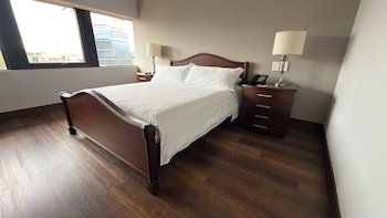 Superior Room, 1 King Bed