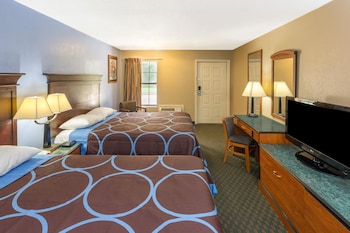 Room, 2 Queen Beds, Smoking