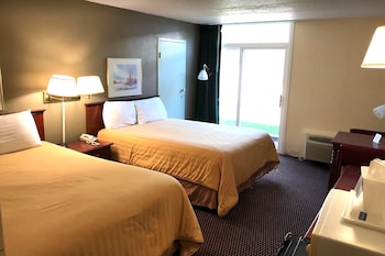 Deluxe 2 Queen Beds, Non-Smoking