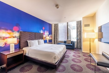 Suite, Multiple Beds, Accessible (Saint Clair)
