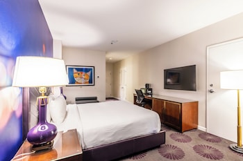 Room, 1 King Bed, Accessible, City View