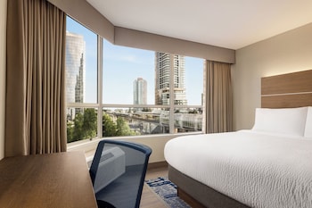 Standard Room, 1 King Bed, Extra Floor Space (Top floor)