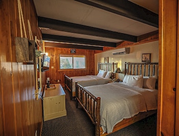 Standard Chalet, Multiple Beds, Kitchen, Resort View