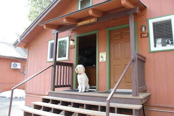 Standard Chalet, Multiple Beds, Pets Allowed
