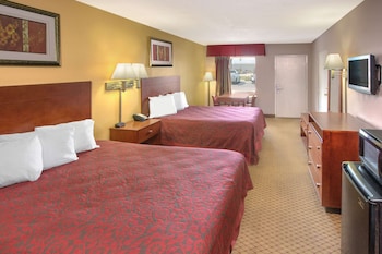 Standard Room, 2 Queen Beds