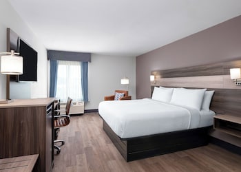 Standard Room, 1 King Bed