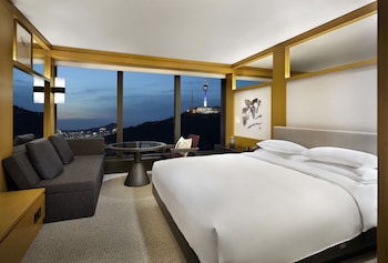 Room, 2 Twin Beds, Mountain View