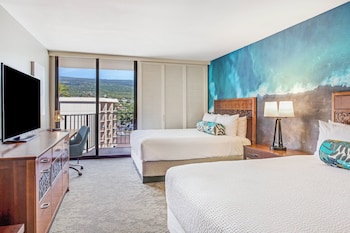 Room, 2 Queen Beds, Non Smoking, Ocean View (Balcony)