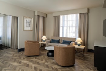 One King, One Bedroom Suite, Non-Smoking