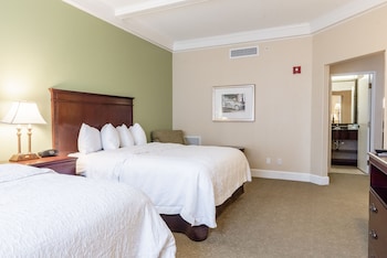 Two Queen Bed, One Bedroom Suite, Non-smoking
