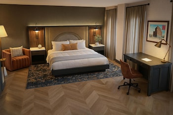Room, 1 King Bed with Sofa bed, Bathtub