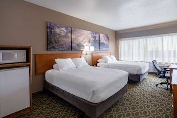 Room, 2 Queen Beds, Accessible, Non Smoking (Mobility Accessible)