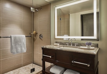 City-View Room with two double beds