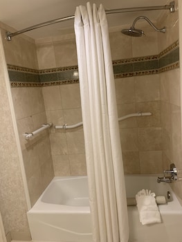 Standard Room, 1 King Bed, Balcony