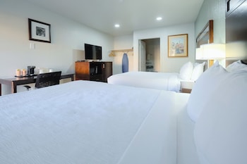Room, 2 Queen Beds, Accessible, Non Smoking