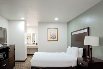 Room, 1 Queen Bed, Non Smoking