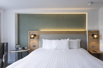 Premium Room, 1 King Bed