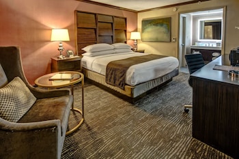 Room, 1 King Bed, Accessible, Bathtub (Mobility)