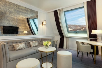 Executive Suite, 1 King Bed