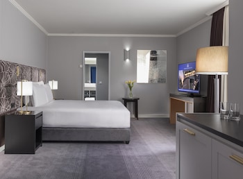 Family Suite, 1 King Bed