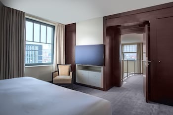 Suite, 1 King Bed