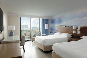 Deluxe Room, 1 Double Bed, Partial Ocean View (Balcony)