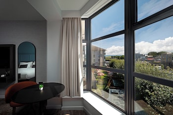 Family Triple Room, River View