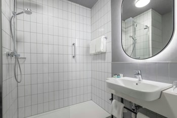 Superior Double Room (with Sofa)
