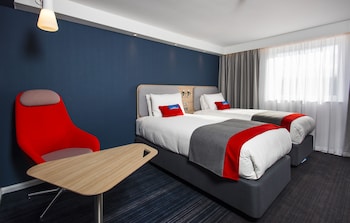 Standard Room, 2 Twin Beds, Accessible (with Free Hot Breakfast)