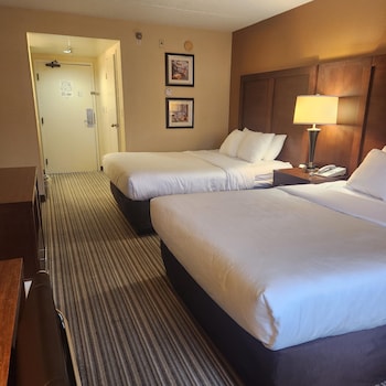 Standard Room, 2 Queen Beds, Non Smoking