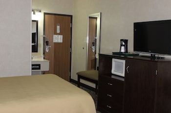 Standard Room, 1 King Bed