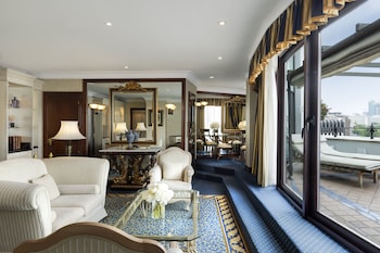 Presidential Suite, 1 King Bed (View, Ava Suite, Club Lounge Access)