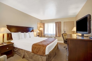 Standard Room, 1 Queen Bed