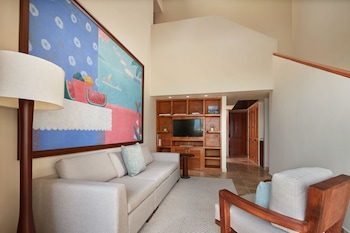 Heavenly Penthouse, 1 Bedroom Bi-level Suite, 1 King