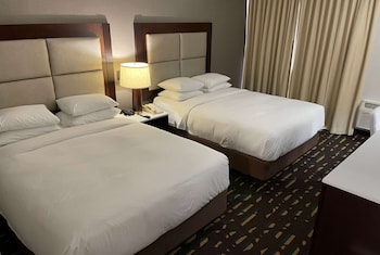 Room, 2 Queen Beds, Accessible, Non Smoking