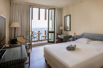 Premium Suite, 1 King Bed