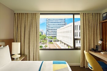 Premier Room, 1 King Bed (City)